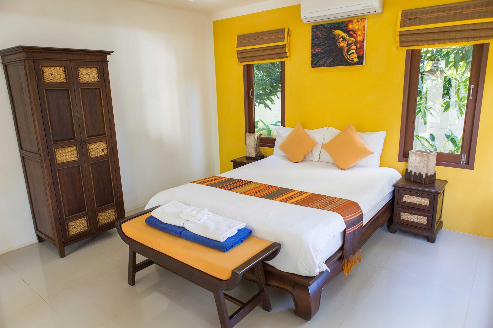 Easy Time Resort Laem Sai Beach Exterior photo