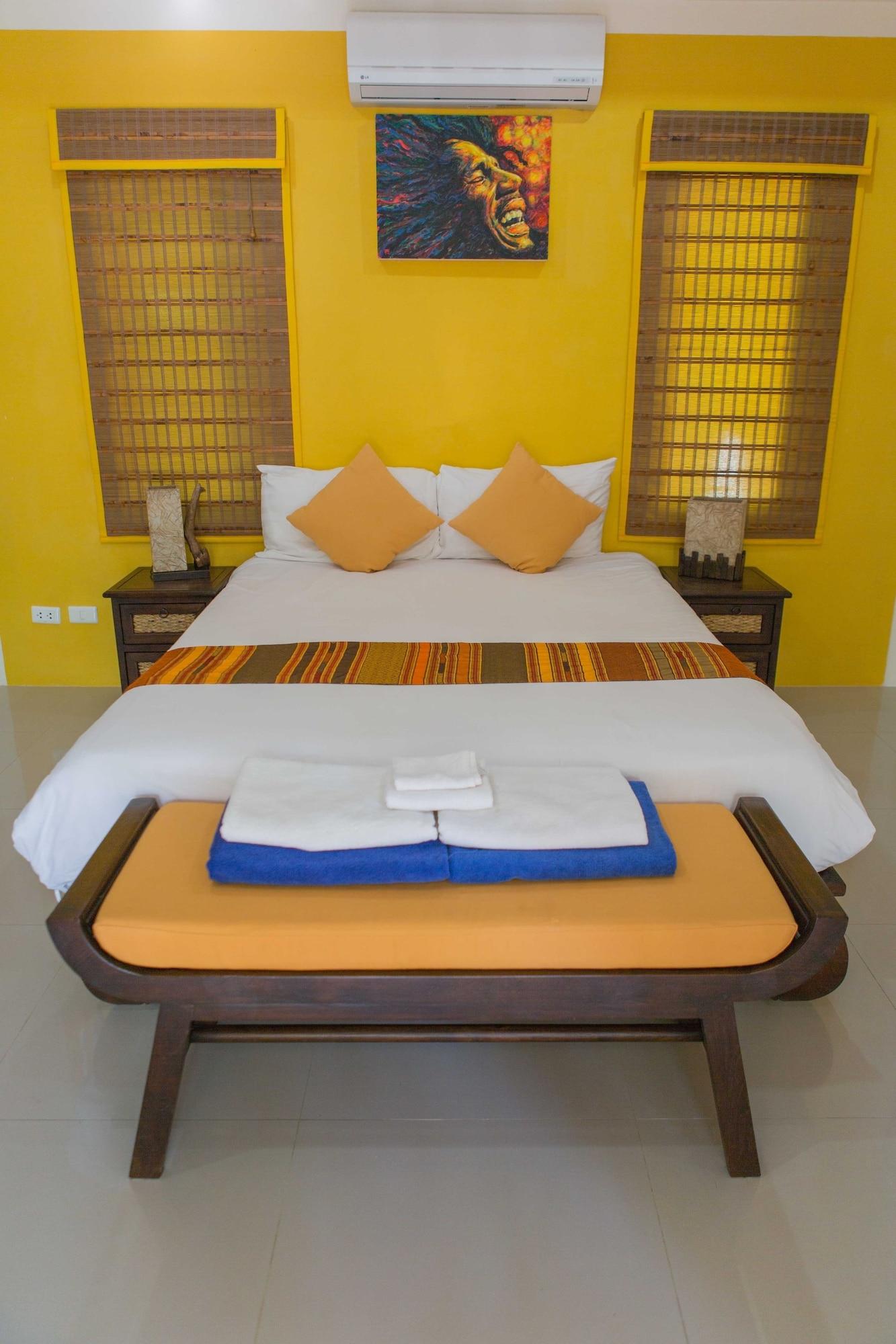 Easy Time Resort Laem Sai Beach Exterior photo