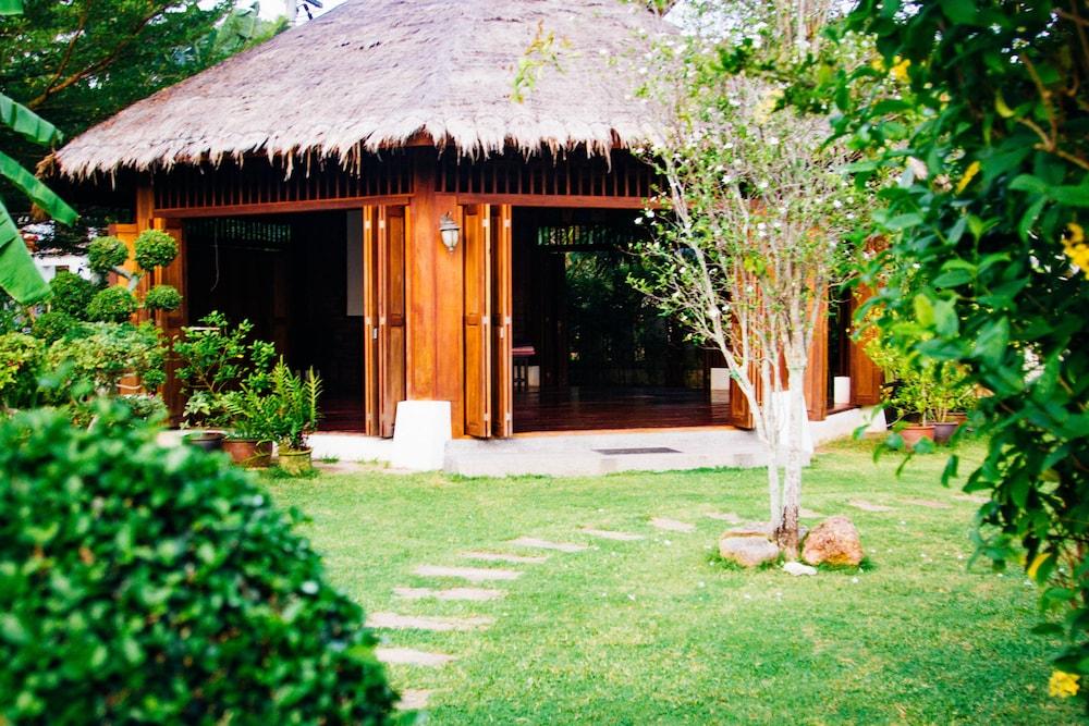 Easy Time Resort Laem Sai Beach Exterior photo